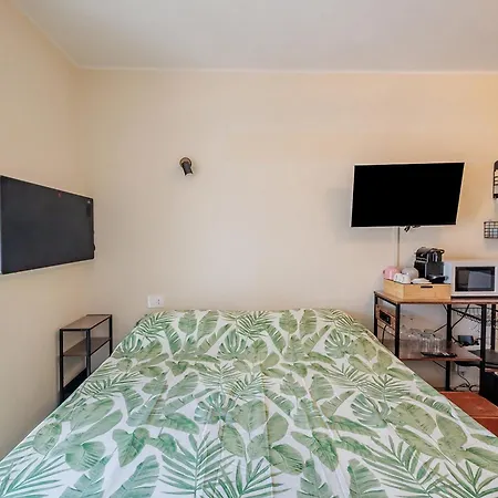 Appartamento Guesthost - Casa Giagia - *