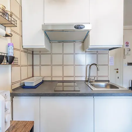 Guesthost - Casa Giagia - Apartment Bergamo